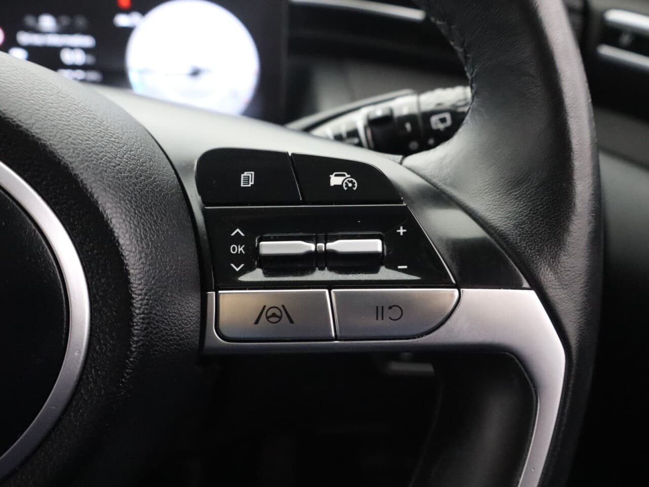Hyundai Tucson 1.6 T-GDi Ultimate — image 18