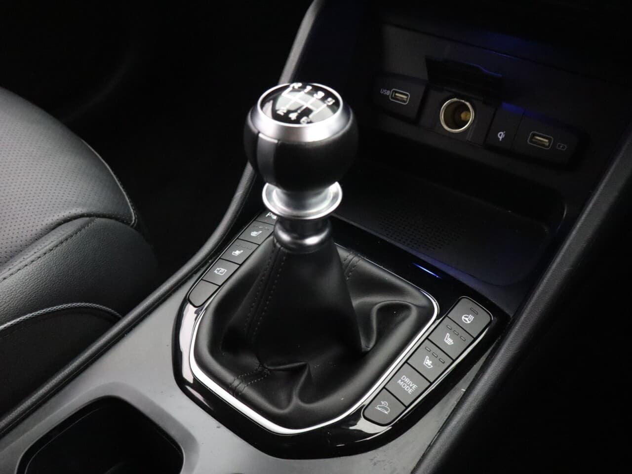 Hyundai Tucson 1.6 T-GDi Ultimate — image 23