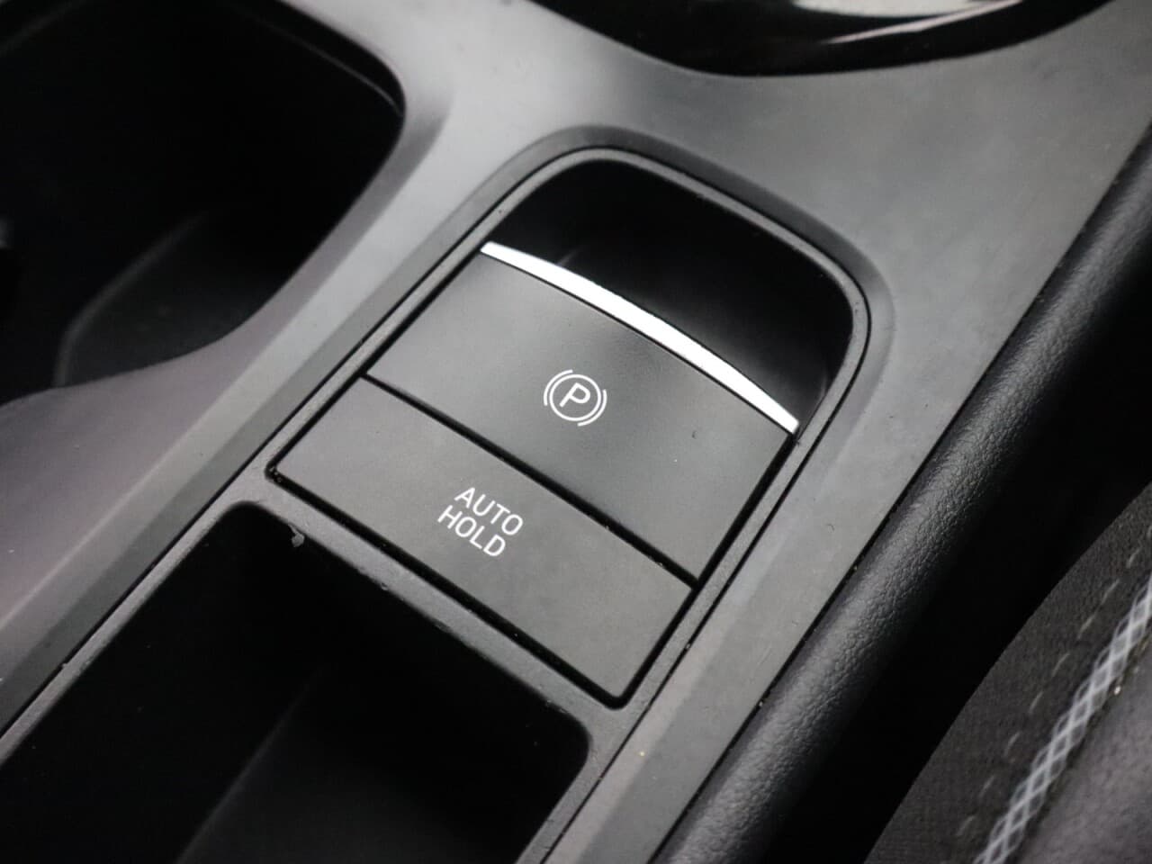 Hyundai Tucson 1.6 T-GDi Ultimate — image 27