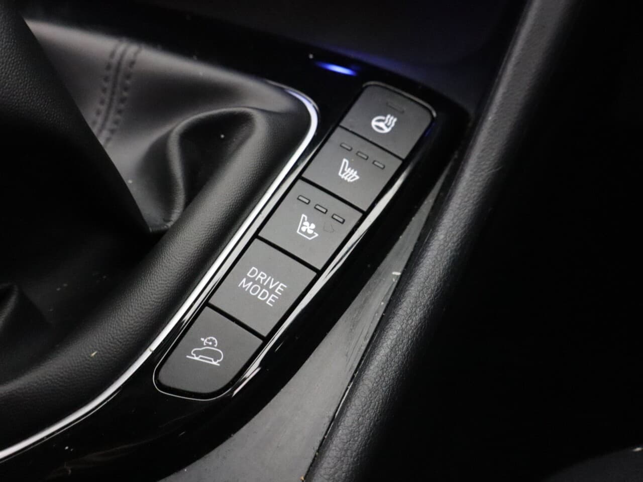 Hyundai Tucson 1.6 T-GDi Ultimate — image 28