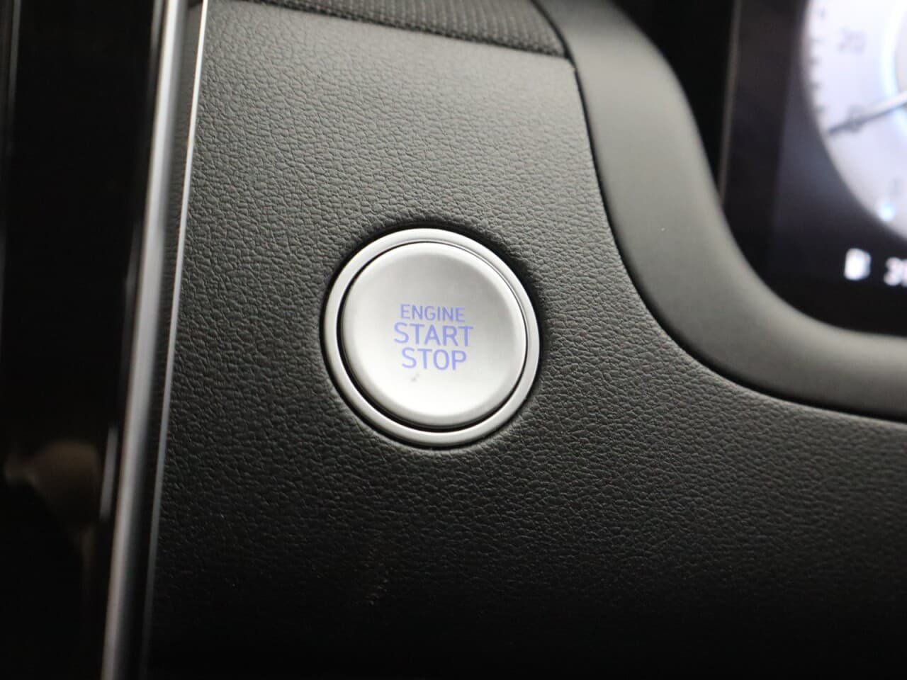 Hyundai Tucson 1.6 T-GDi Ultimate — image 33