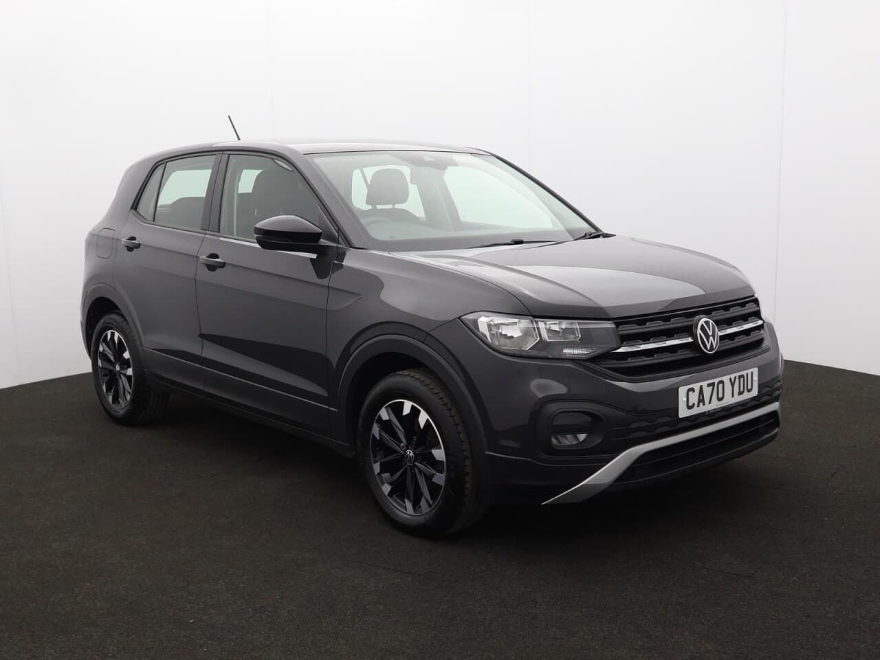 Volkswagen T-Cross 1.0 TSI S view 1