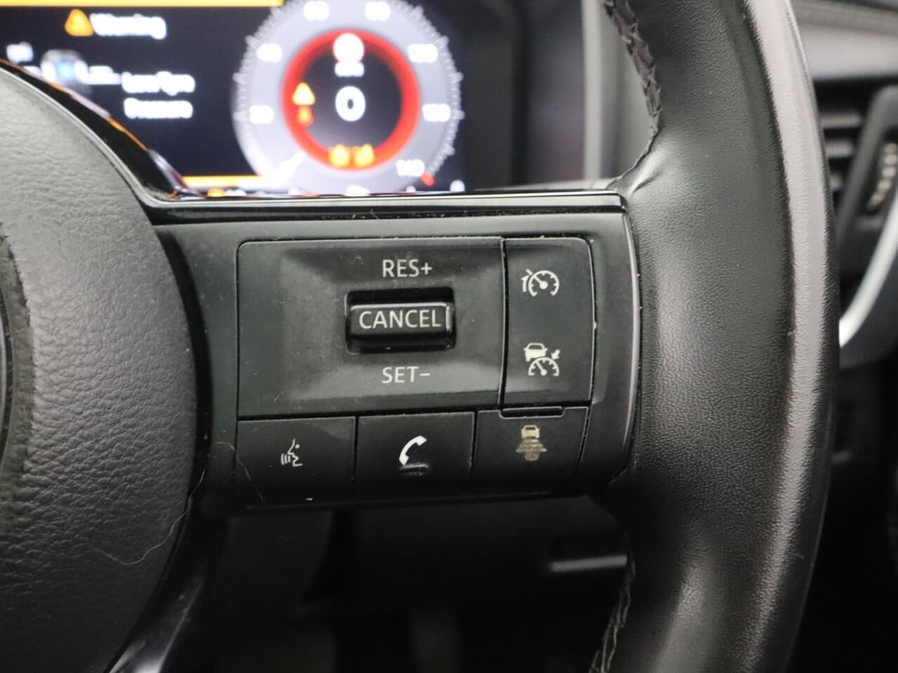 Nissan Qashqai 1.5 h e-POWER N-Connecta — image 20