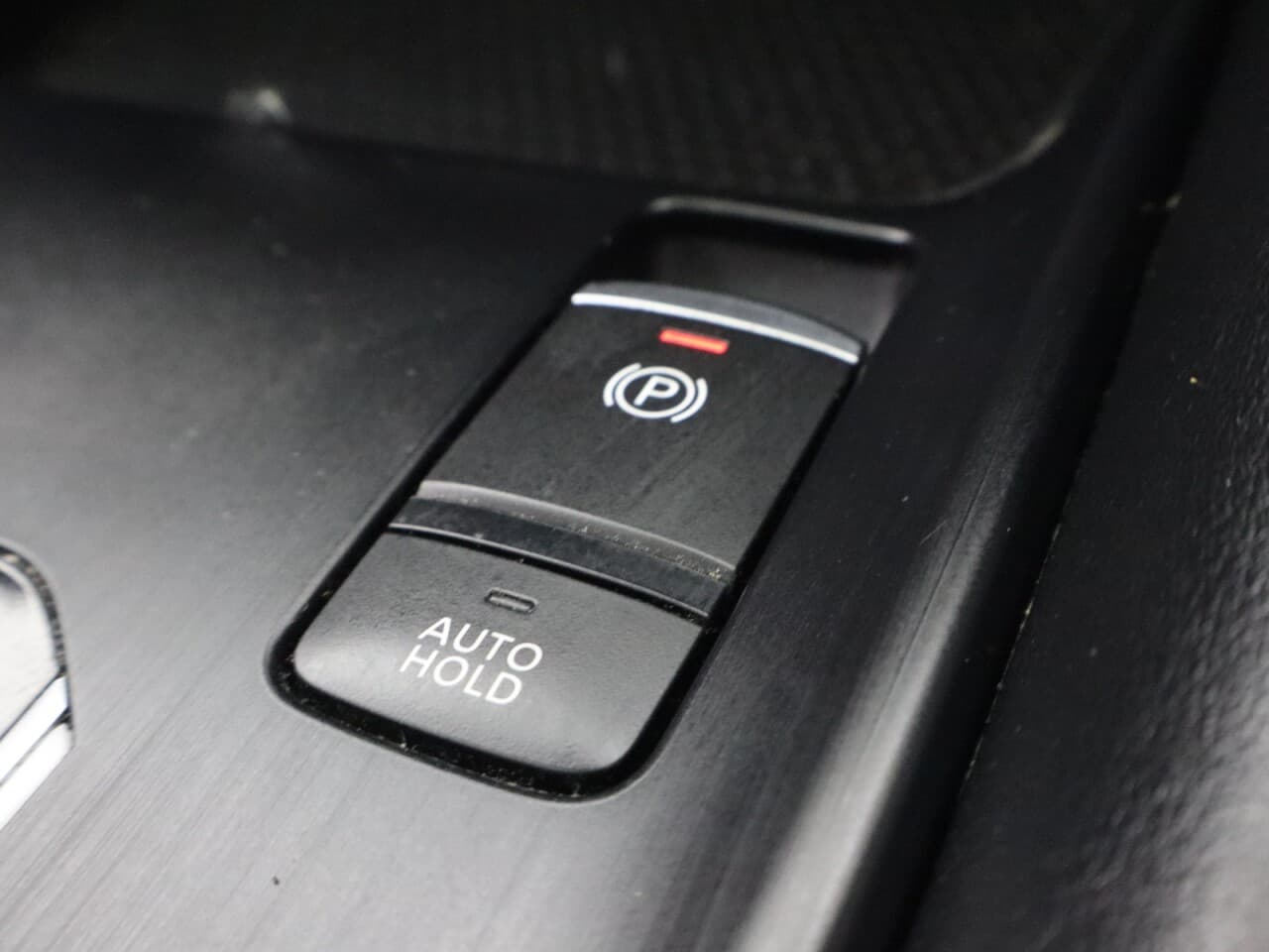Nissan Qashqai 1.5 h e-POWER N-Connecta — image 27