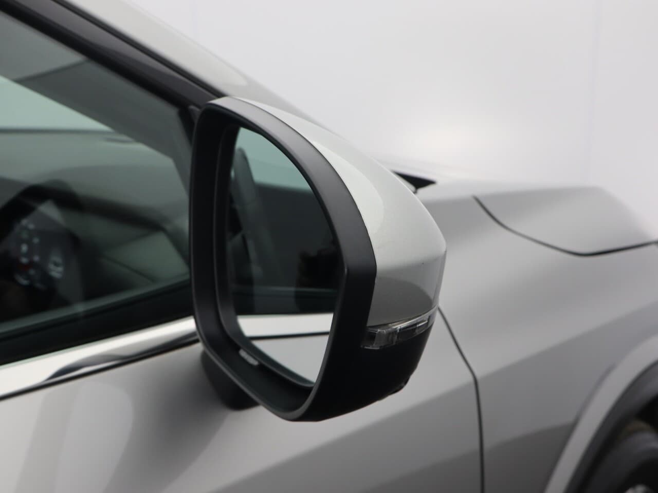 Nissan Qashqai 1.5 h e-POWER N-Connecta — image 56