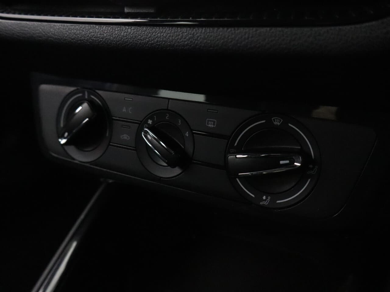 Skoda Fabia 1.0 TSI SE Comfort — image 27