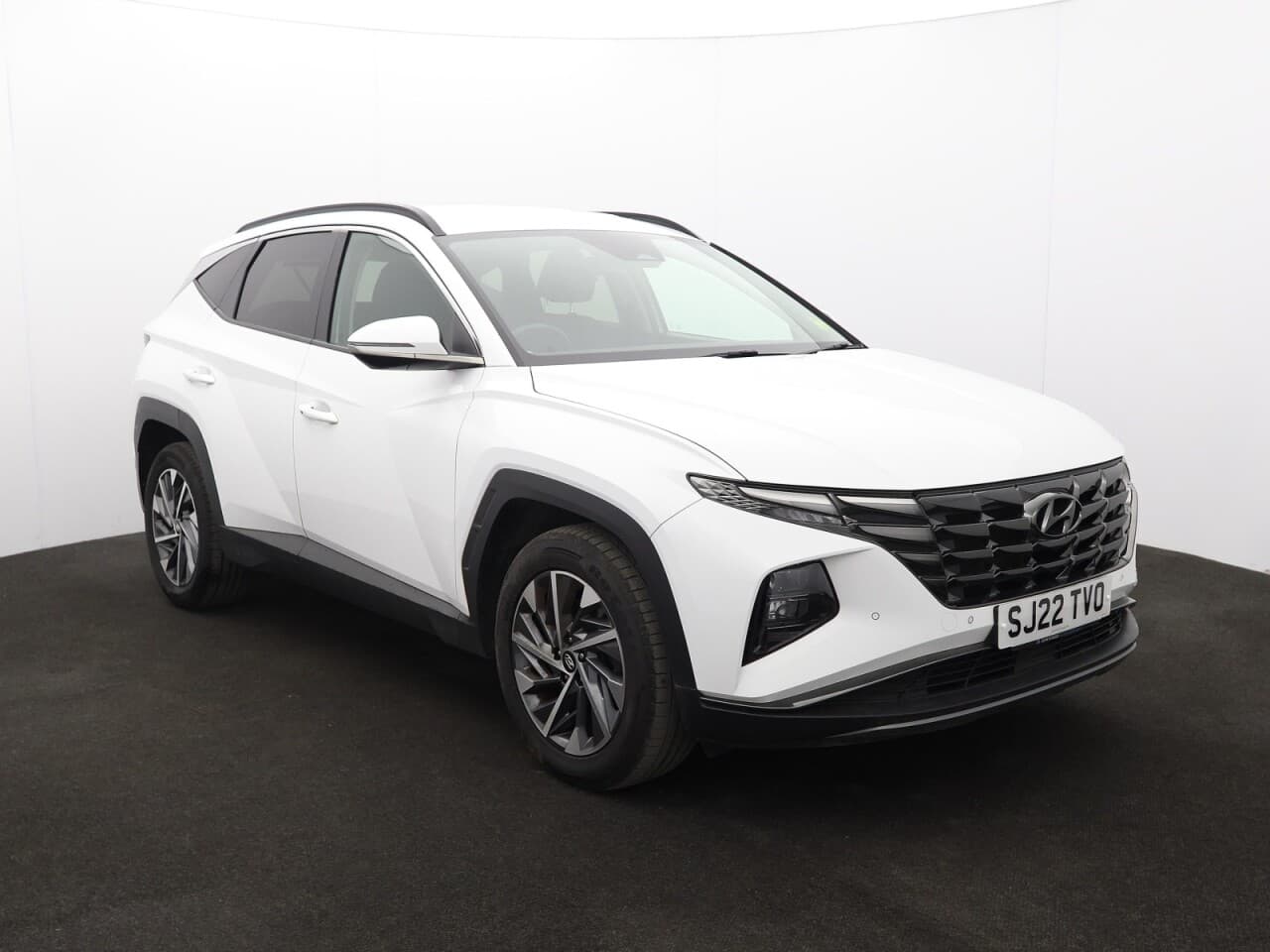 Hyundai Tucson 1.6 T-GDi Premium view 1