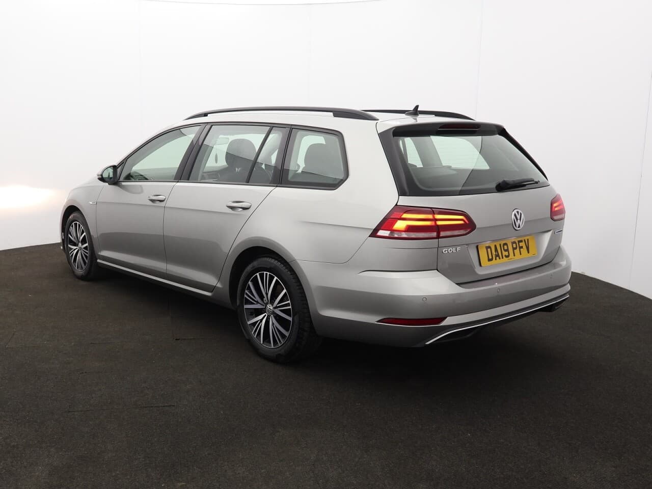 Volkswagen Golf 1.5 TSI EVO SE Nav — image 8