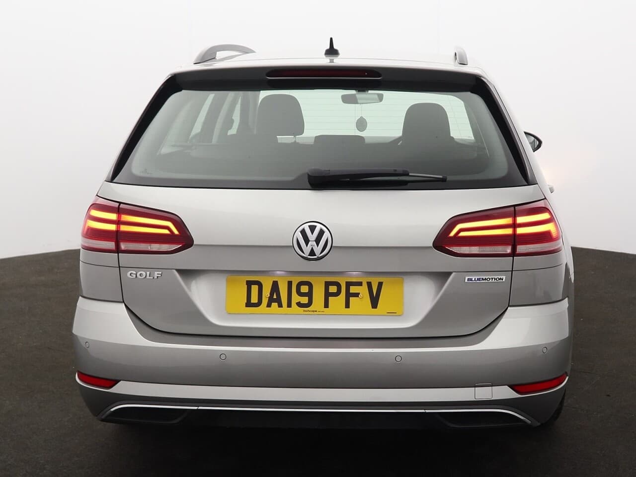 Volkswagen Golf 1.5 TSI EVO SE Nav — image 9