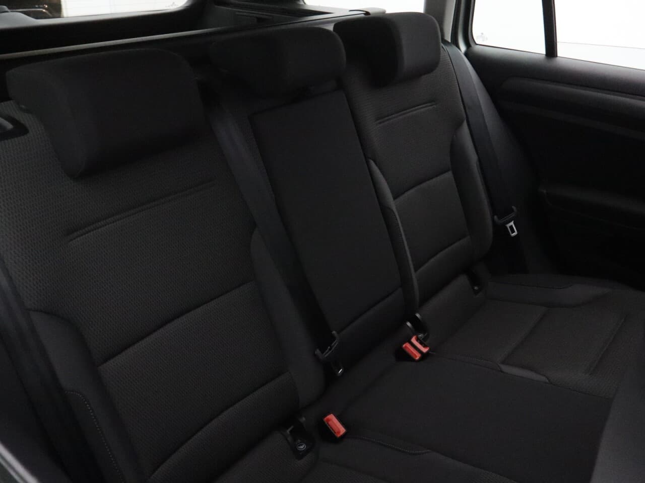 Volkswagen Golf 1.5 TSI EVO SE Nav — image 40