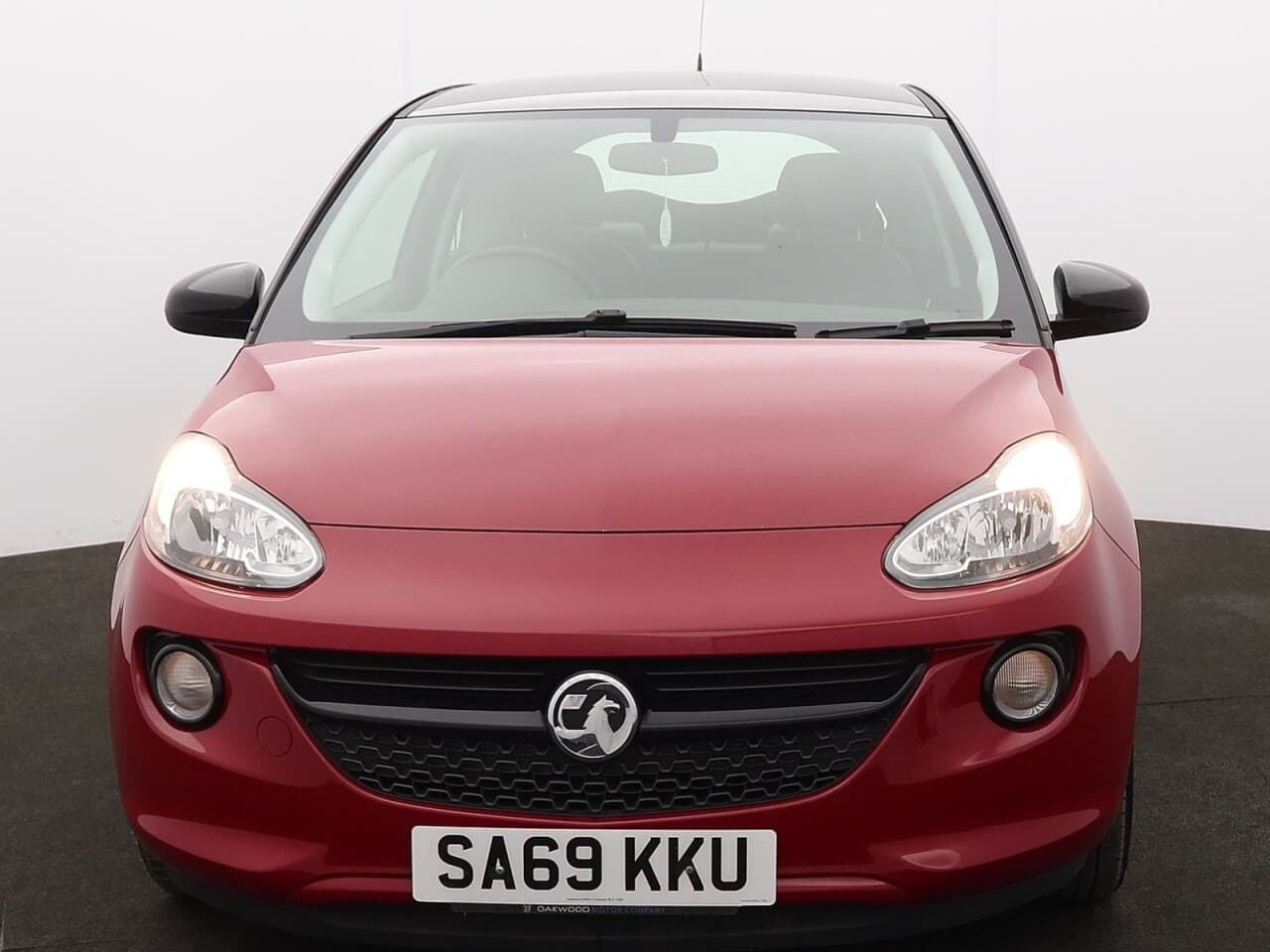 Vauxhall Adam 1.2i Griffin — image 4