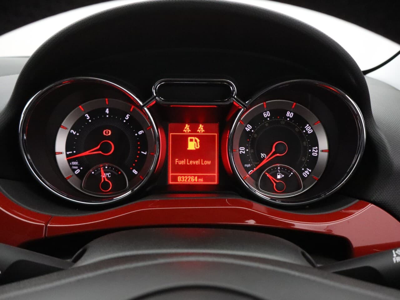 Vauxhall Adam 1.2i Griffin — image 21