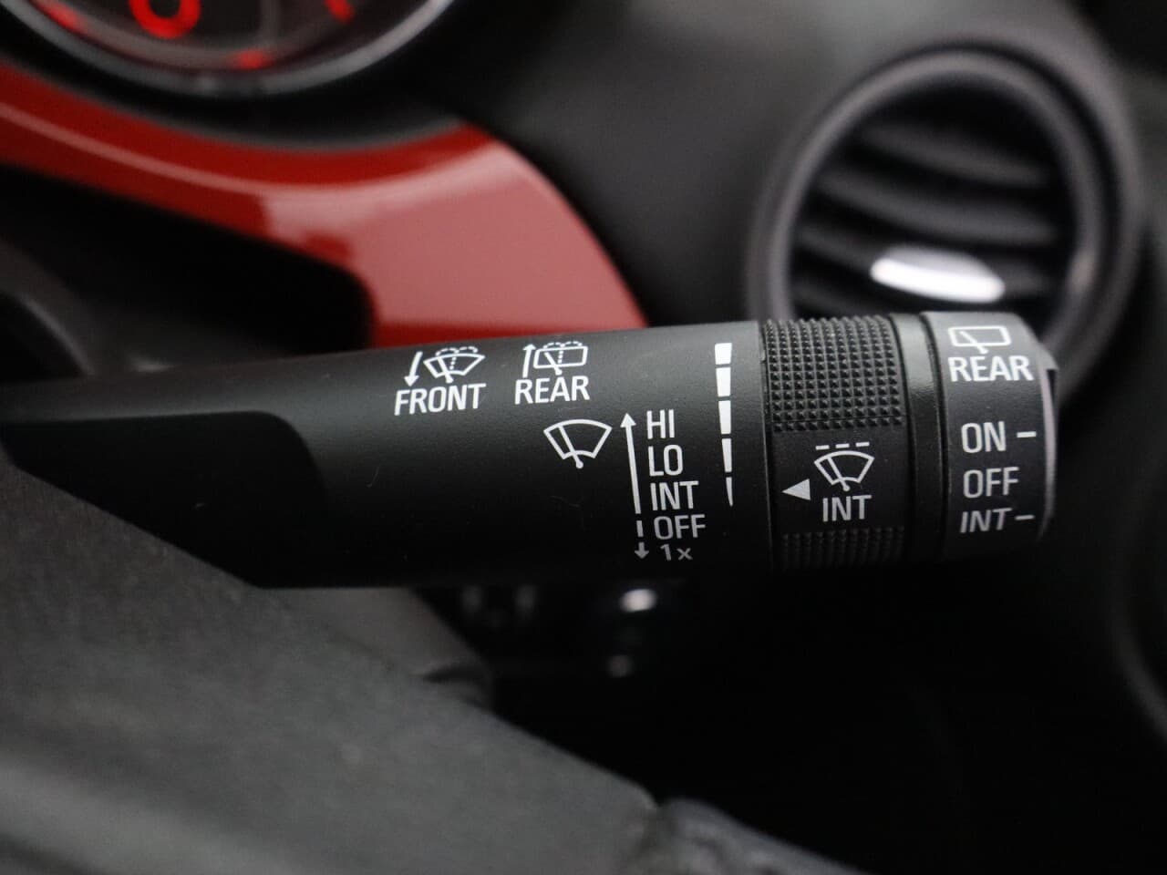 Vauxhall Adam 1.2i Griffin — image 36