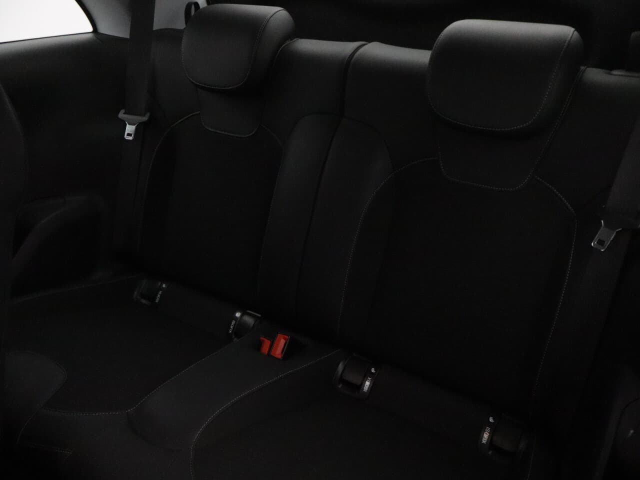 Vauxhall Adam 1.2i Griffin — image 41