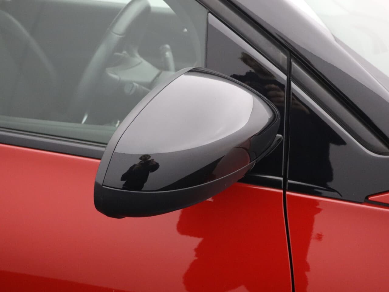 Vauxhall Adam 1.2i Griffin — image 48