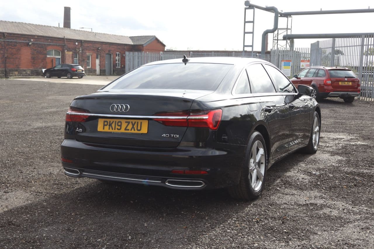 Audi A6 Saloon 2.0 TDI 40 Sport — image 10