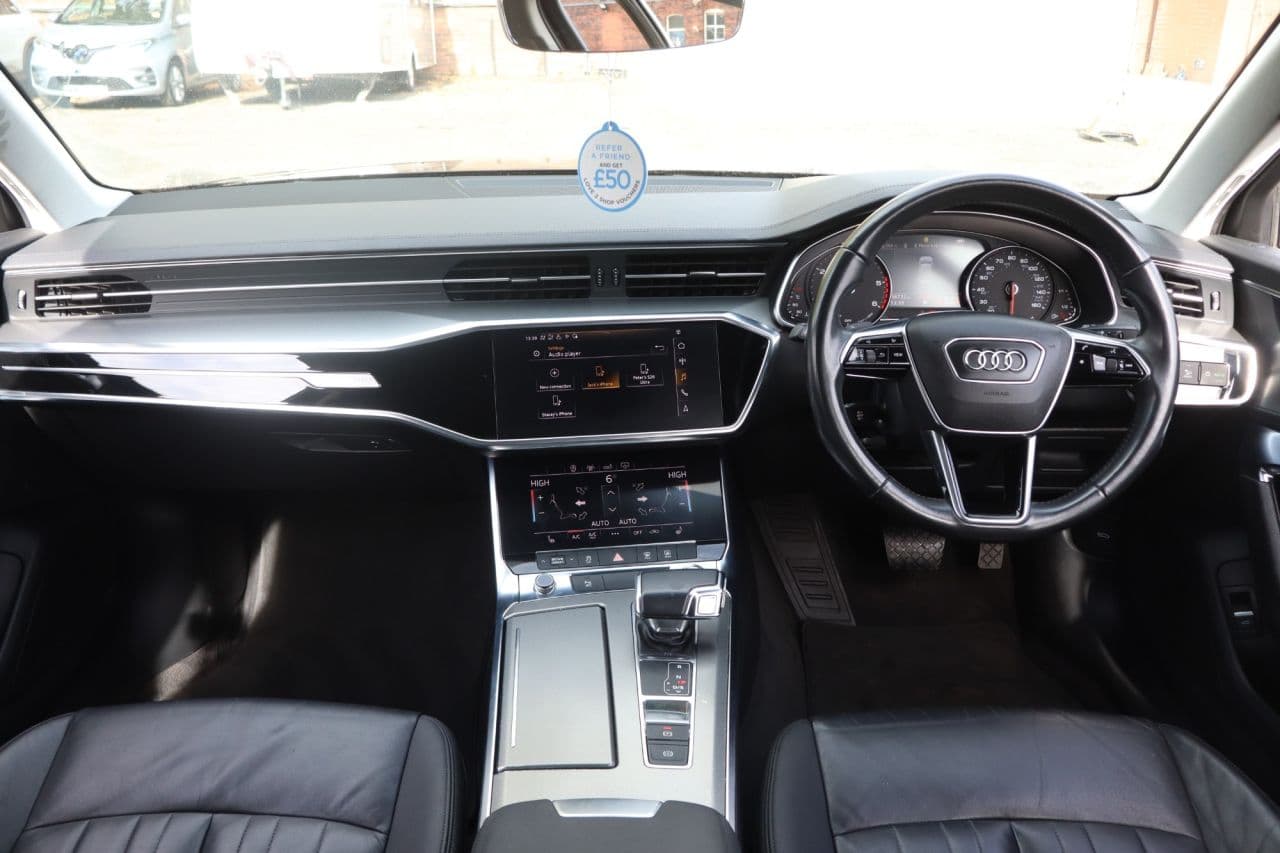 Audi A6 Saloon 2.0 TDI 40 Sport — image 12