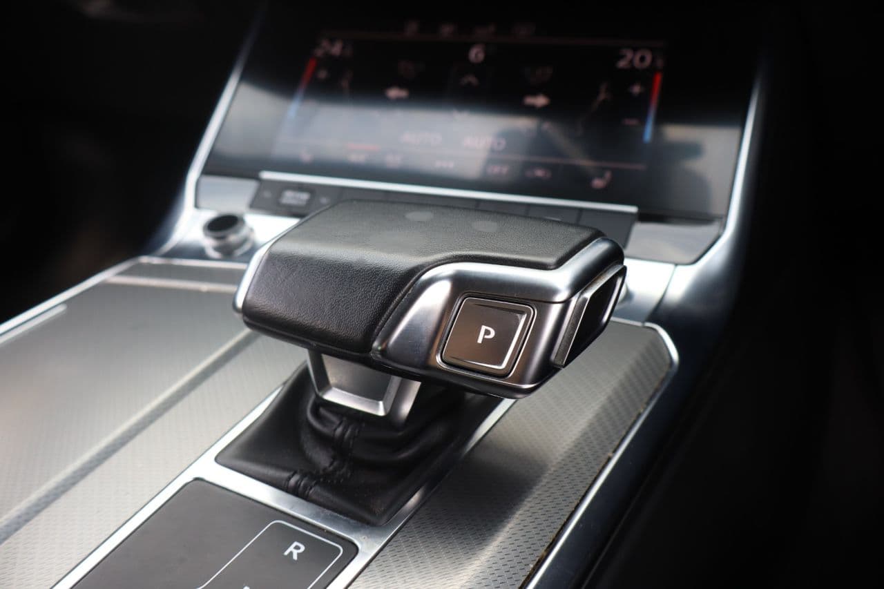 Audi A6 Saloon 2.0 TDI 40 Sport — image 23