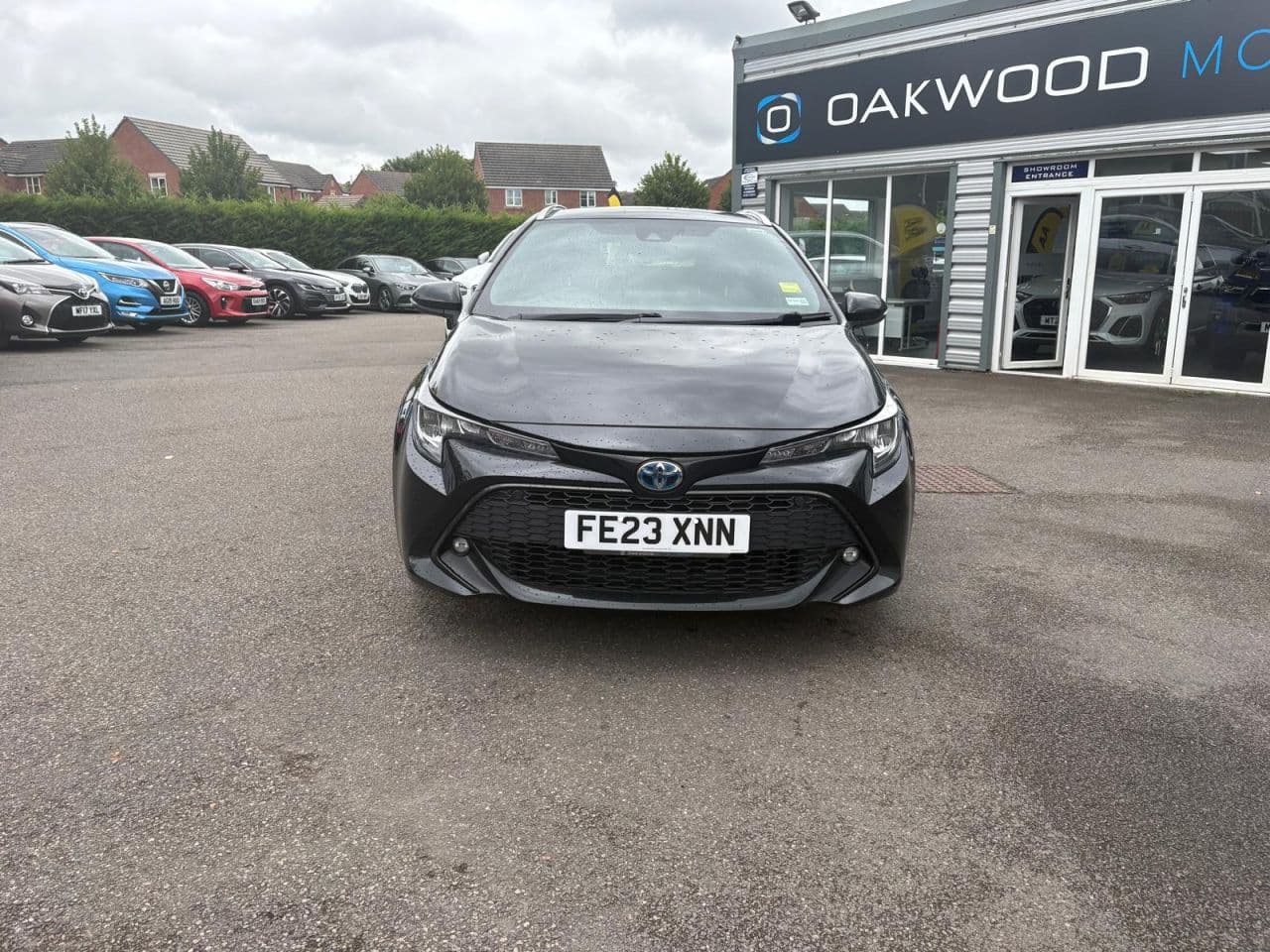 Toyota Corolla 1.8 VVT-h Design Touring Sports — image 3