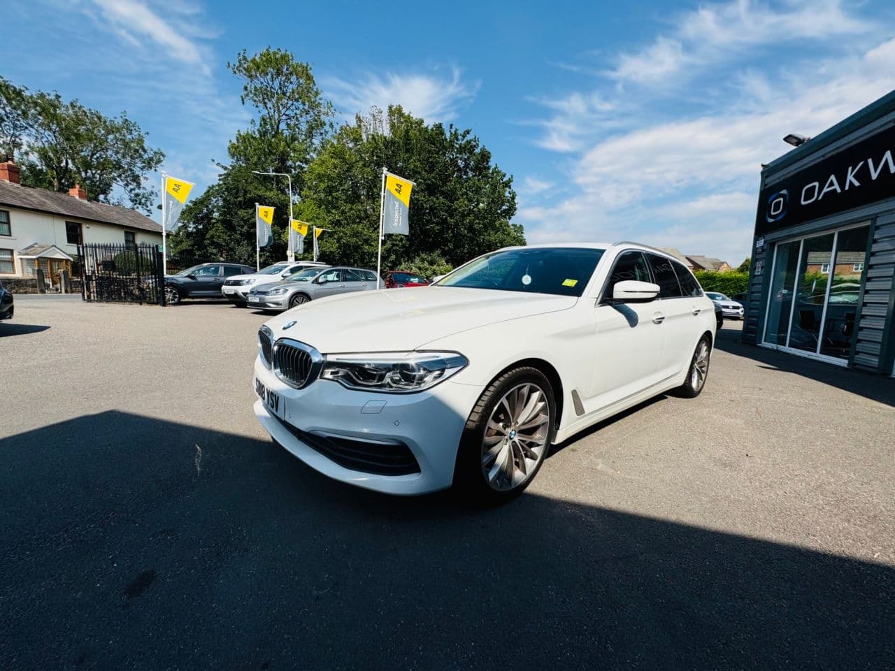 BMW 5 Series 2.0 520d SE Touring — image 8