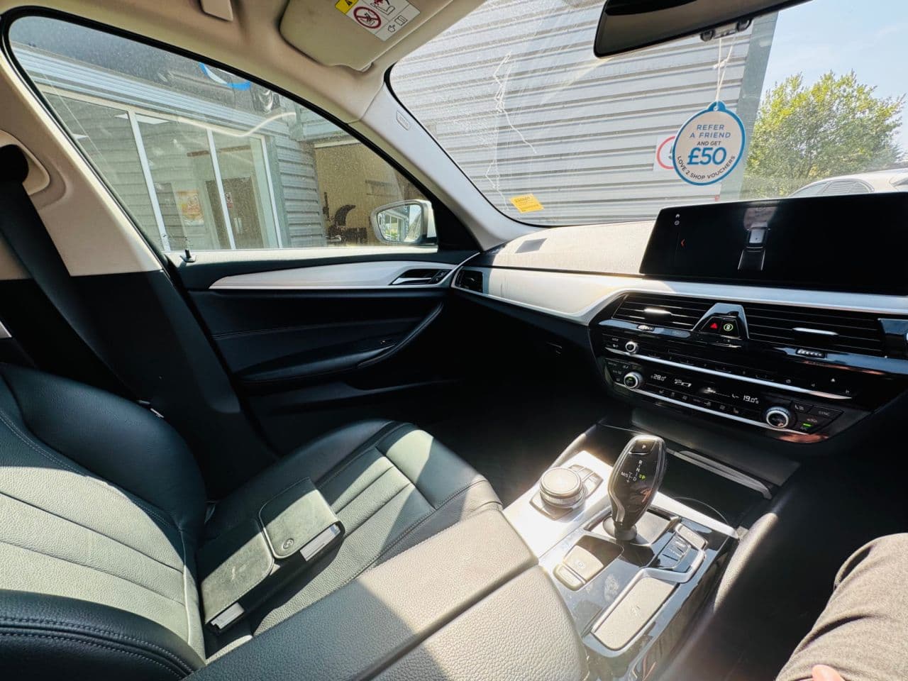 BMW 5 Series 2.0 520d SE Touring — image 26