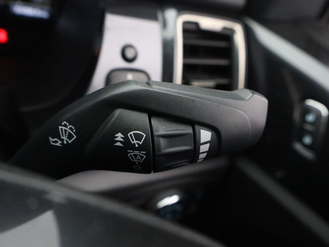 Ford Ranger 2.0 EcoBlue Wildtrak — image 35