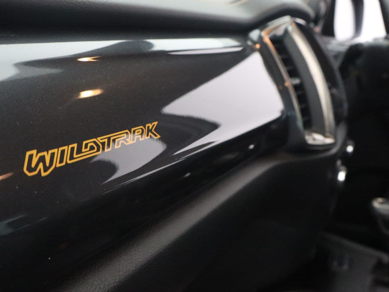 Ford Ranger 2.0 EcoBlue Wildtrak — image 39