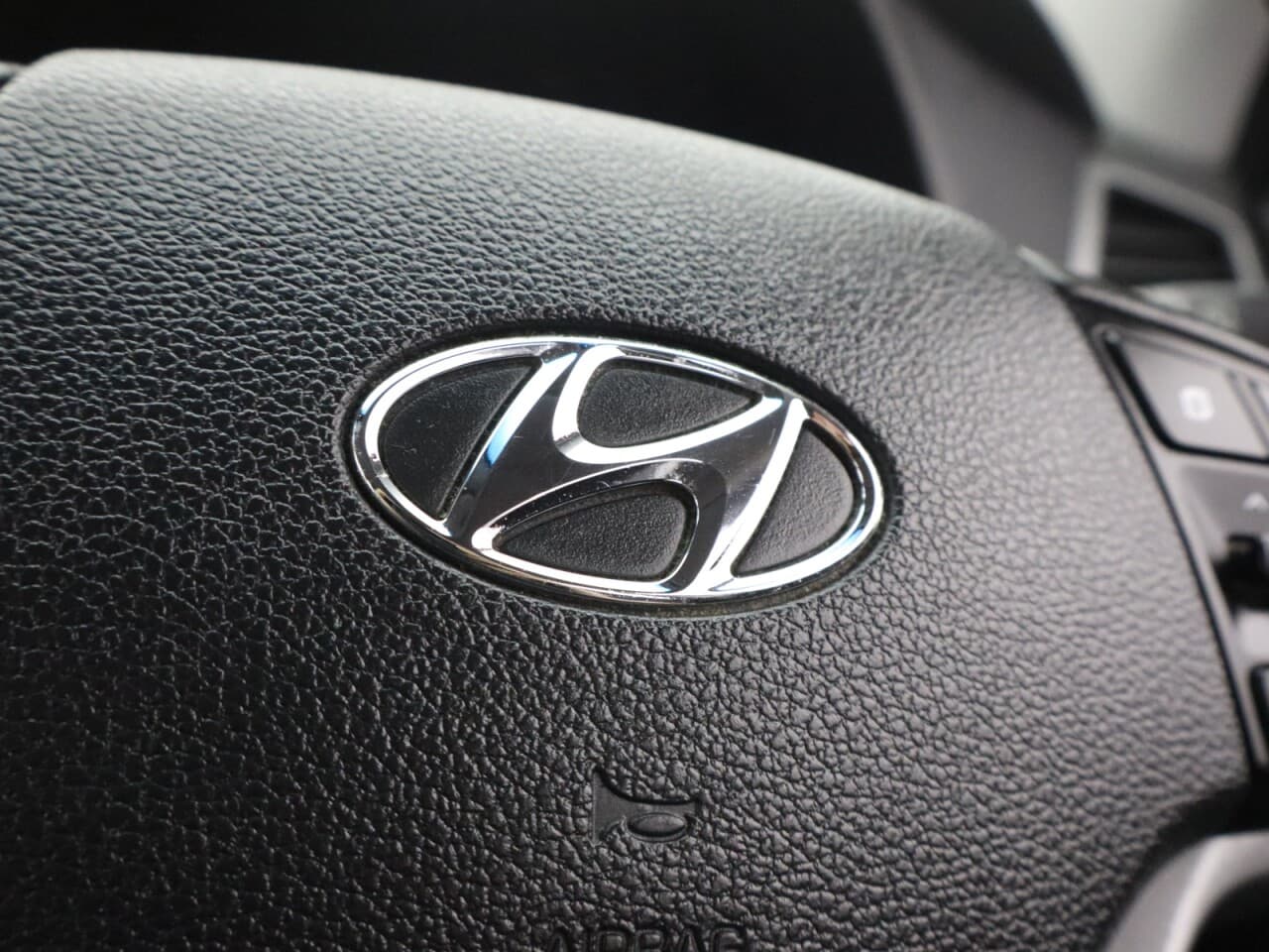 Hyundai Tucson 1.7 CRDi Blue Drive Premium — image 20