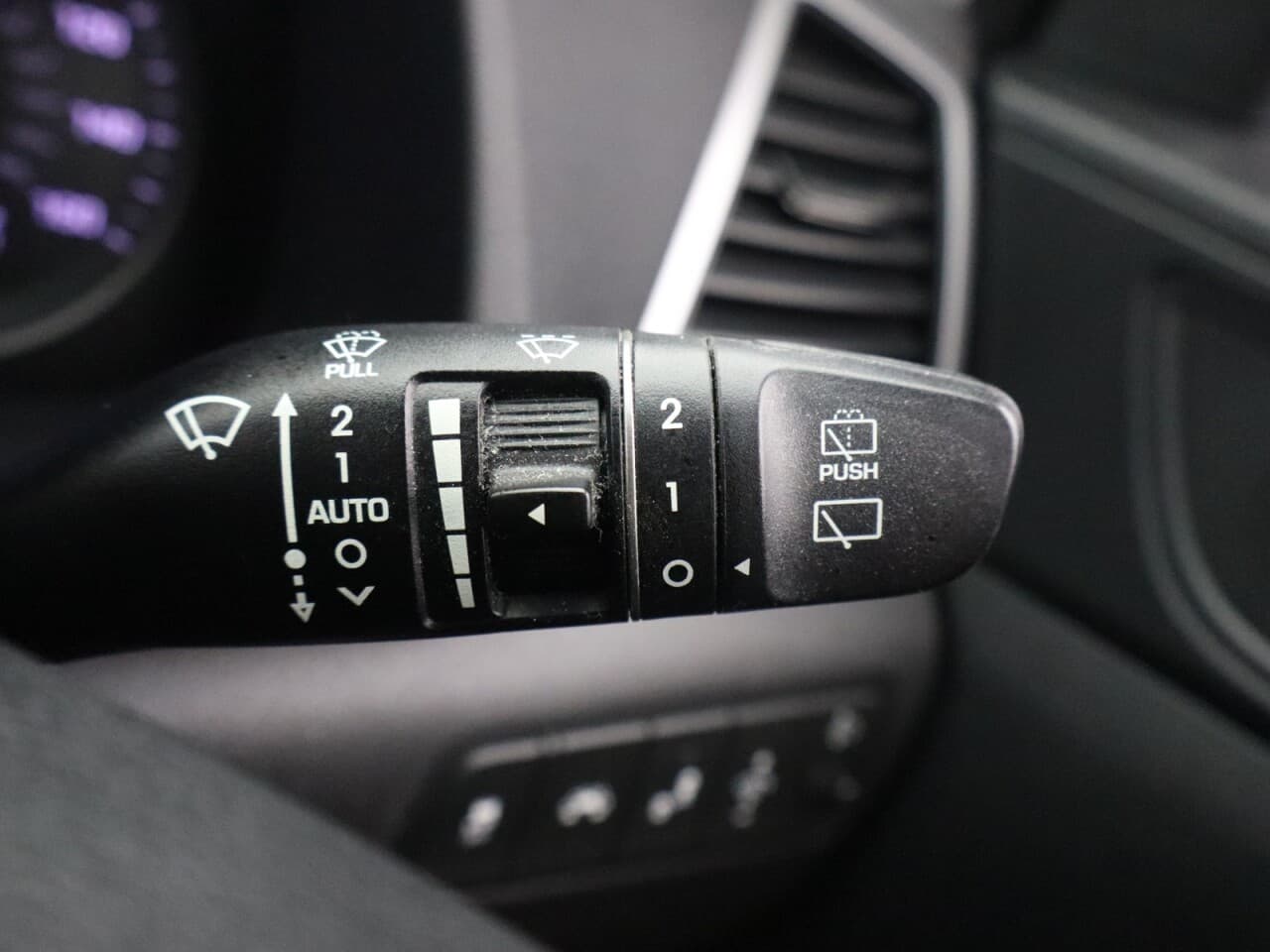 Hyundai Tucson 1.7 CRDi Blue Drive Premium — image 38
