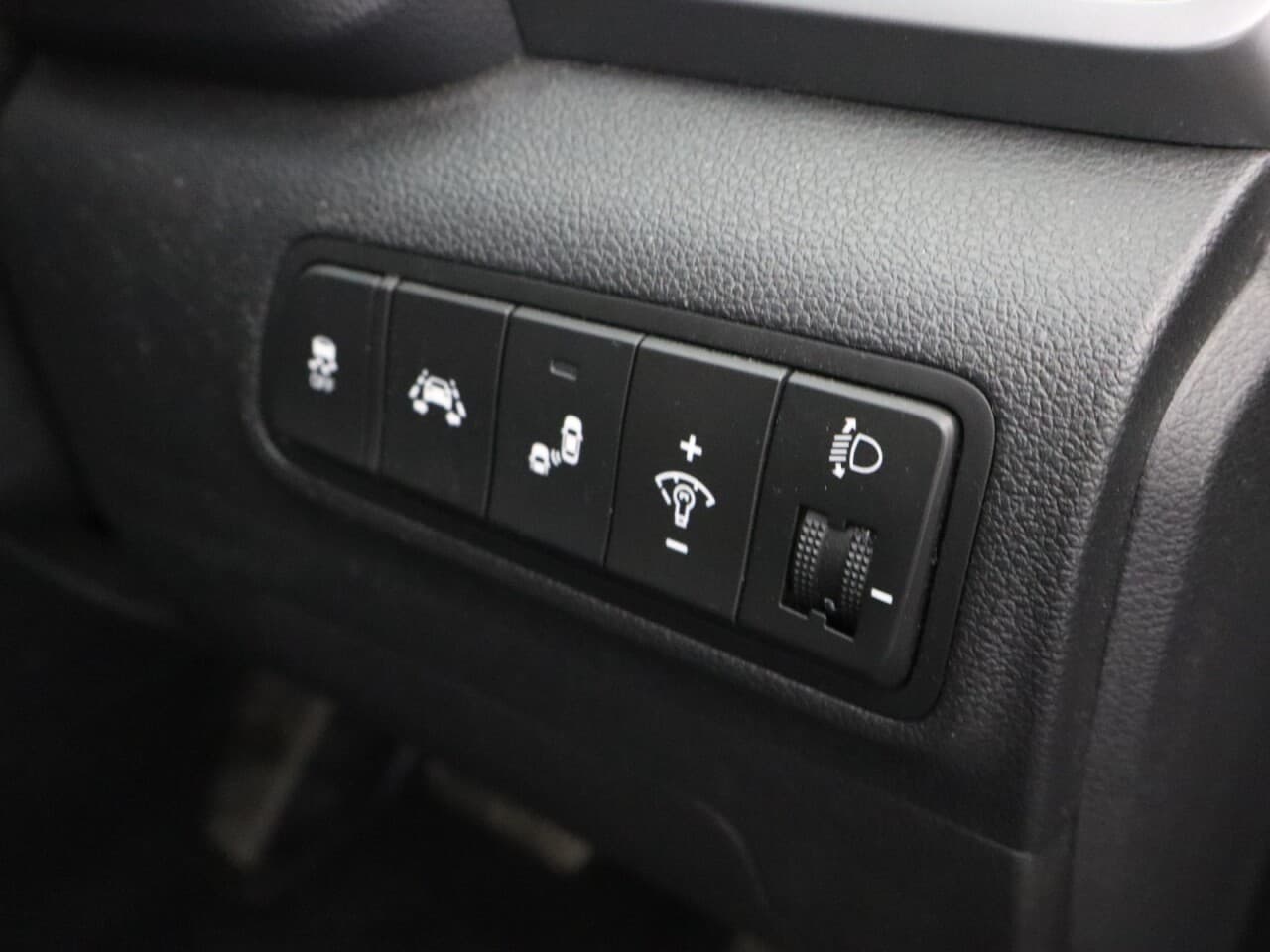 Hyundai Tucson 1.7 CRDi Blue Drive Premium — image 39