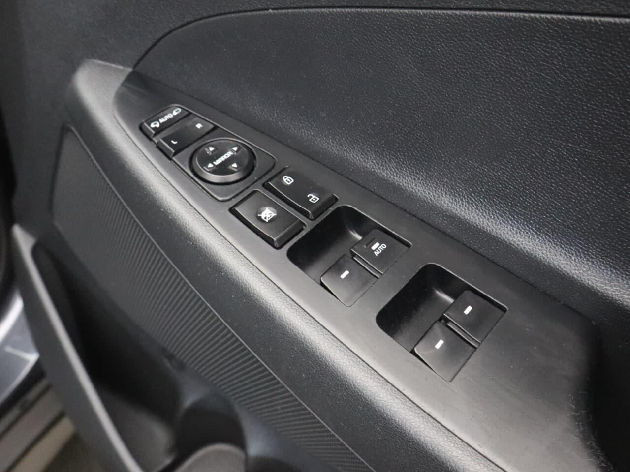 Hyundai Tucson 1.7 CRDi Blue Drive Premium — image 46