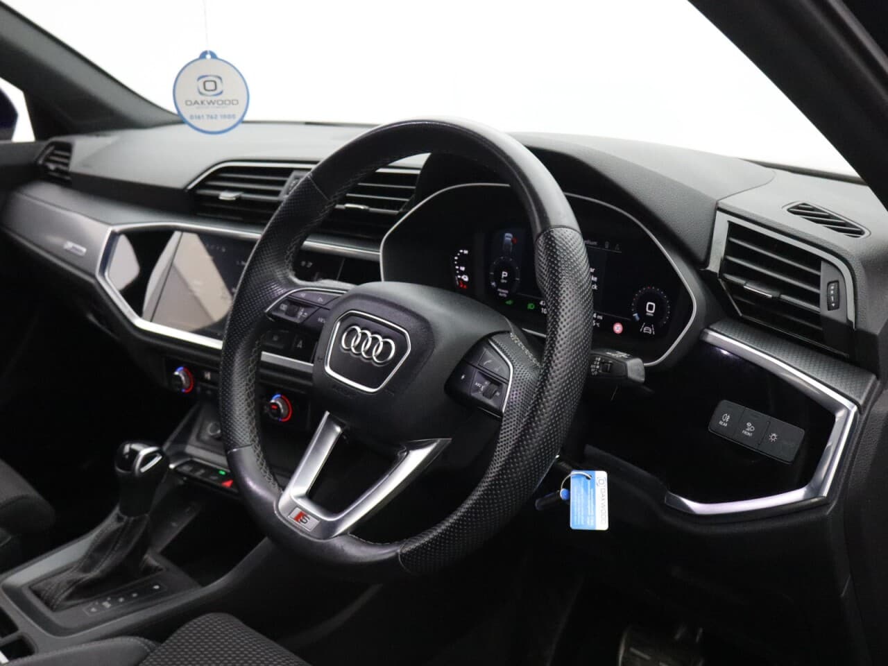 Audi Q3 1.4 TFSIe 45 S line Sportback — image 13