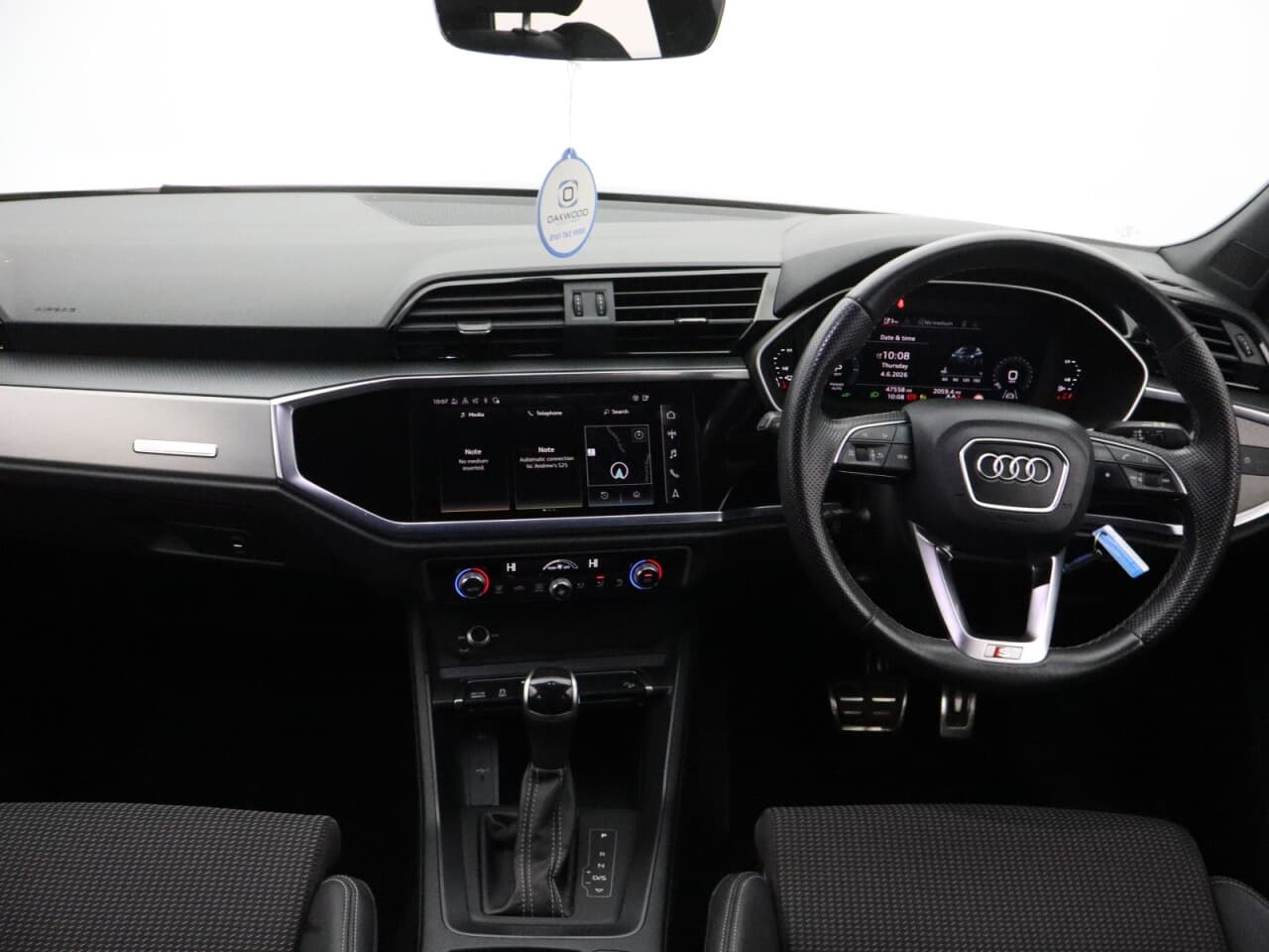 Audi Q3 1.4 TFSIe 45 S line Sportback — image 12
