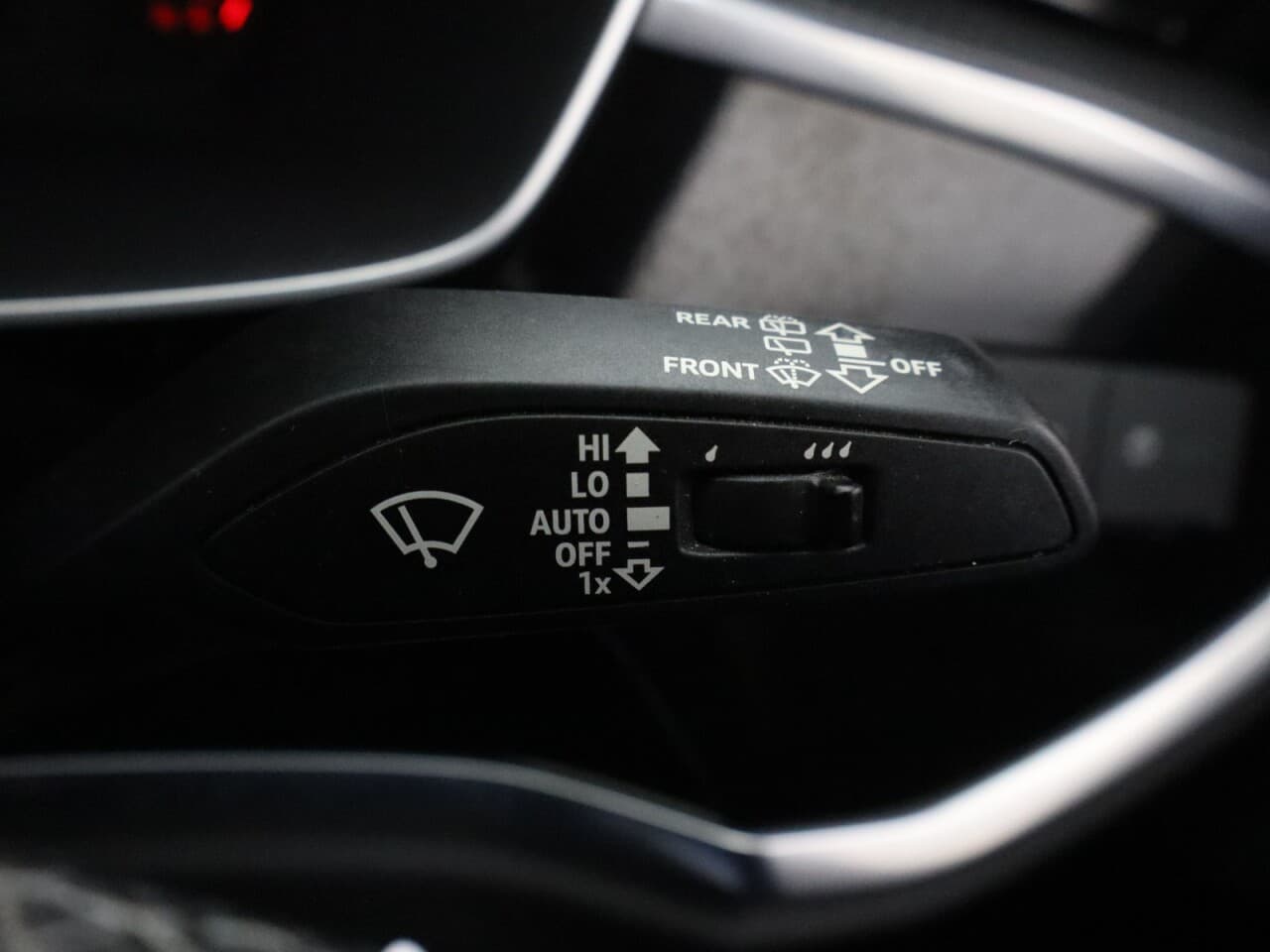 Audi Q3 1.4 TFSIe 45 S line Sportback — image 39