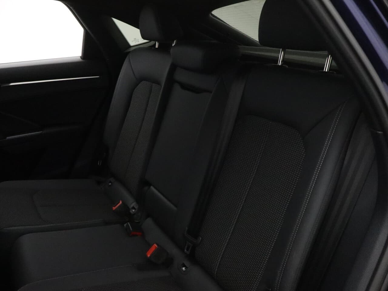Audi Q3 1.4 TFSIe 45 S line Sportback — image 45