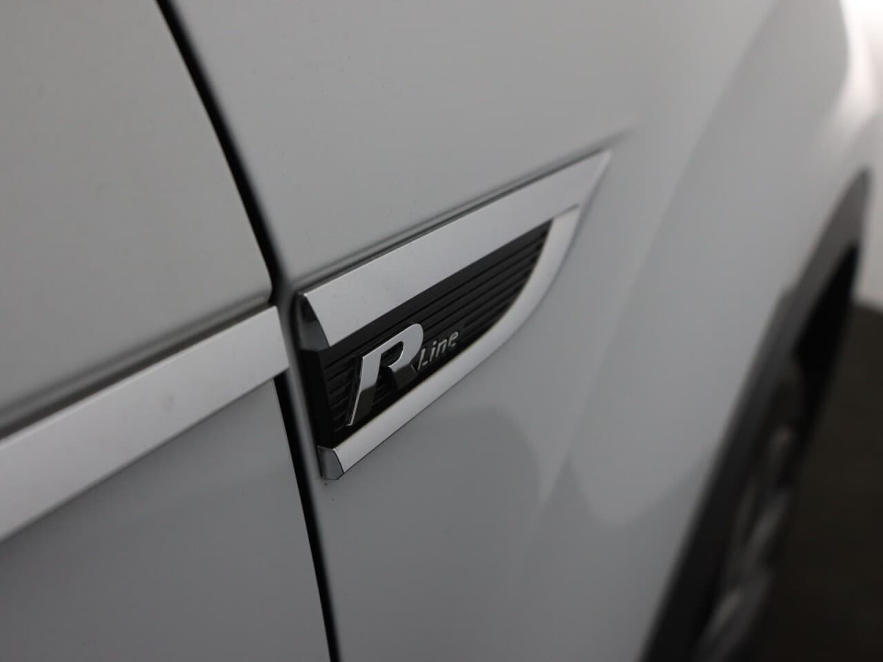 Volkswagen T-Roc 1.5 TSI GPF EVO R-Line — image 62