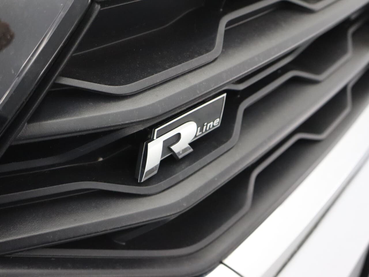 Volkswagen T-Roc 1.5 TSI GPF EVO R-Line — image 65