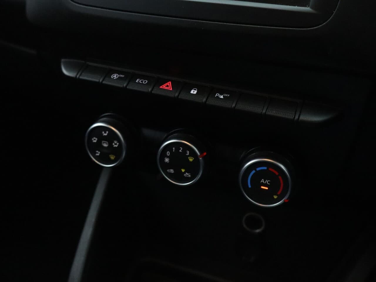 Dacia Duster 1.3 TCe Comfort — image 23