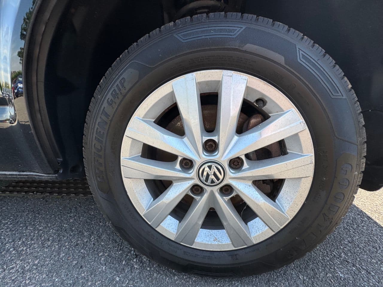 Volkswagen Transporter 2.0 TDI T30 Highline — image 2