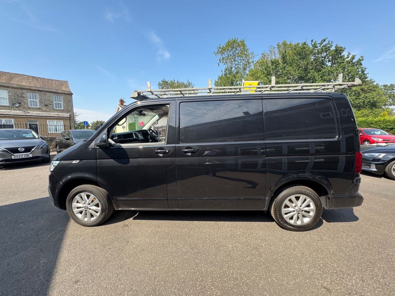 Volkswagen Transporter 2.0 TDI T30 Highline — image 10