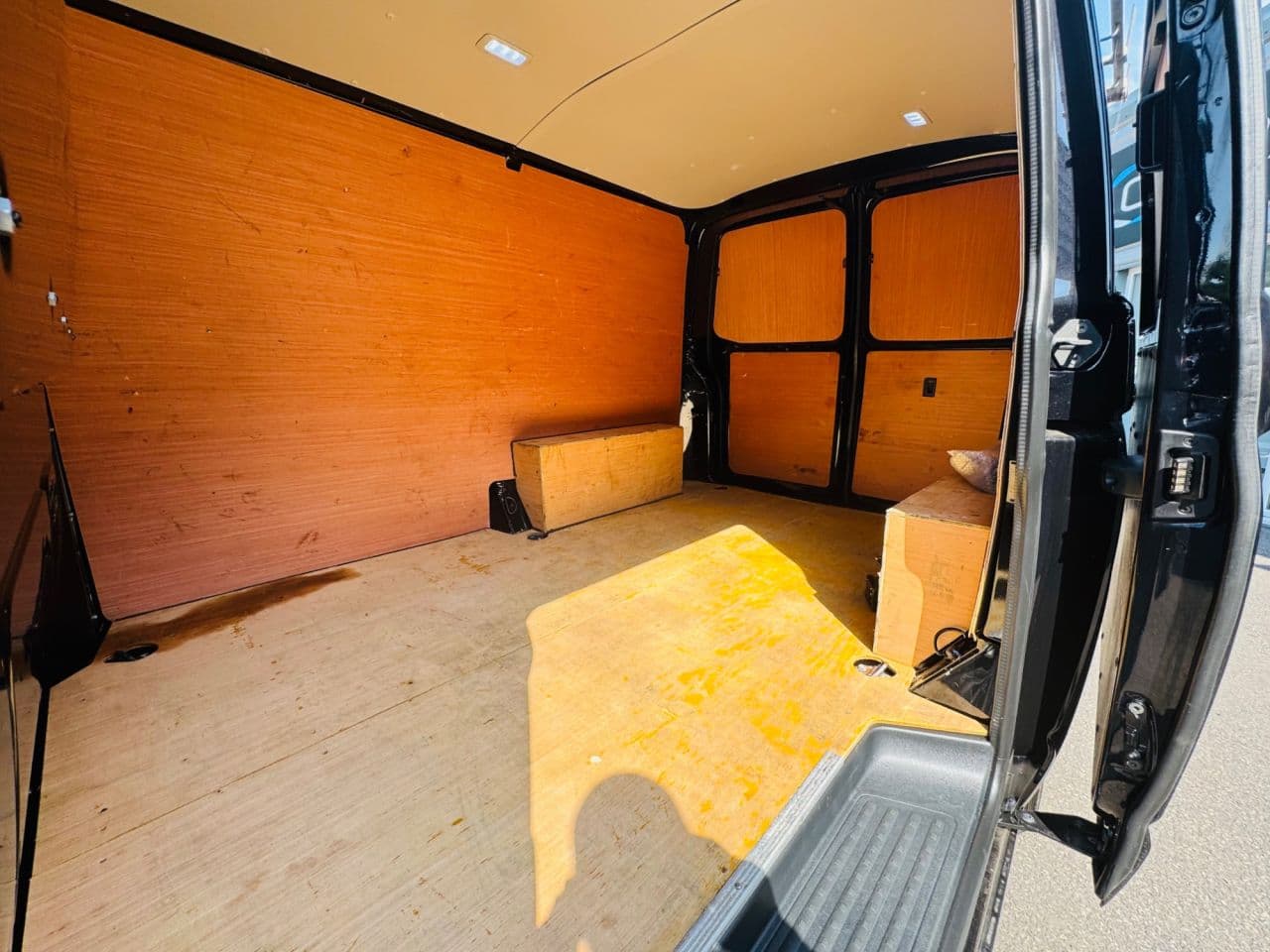 Volkswagen Transporter 2.0 TDI T30 Highline — image 18
