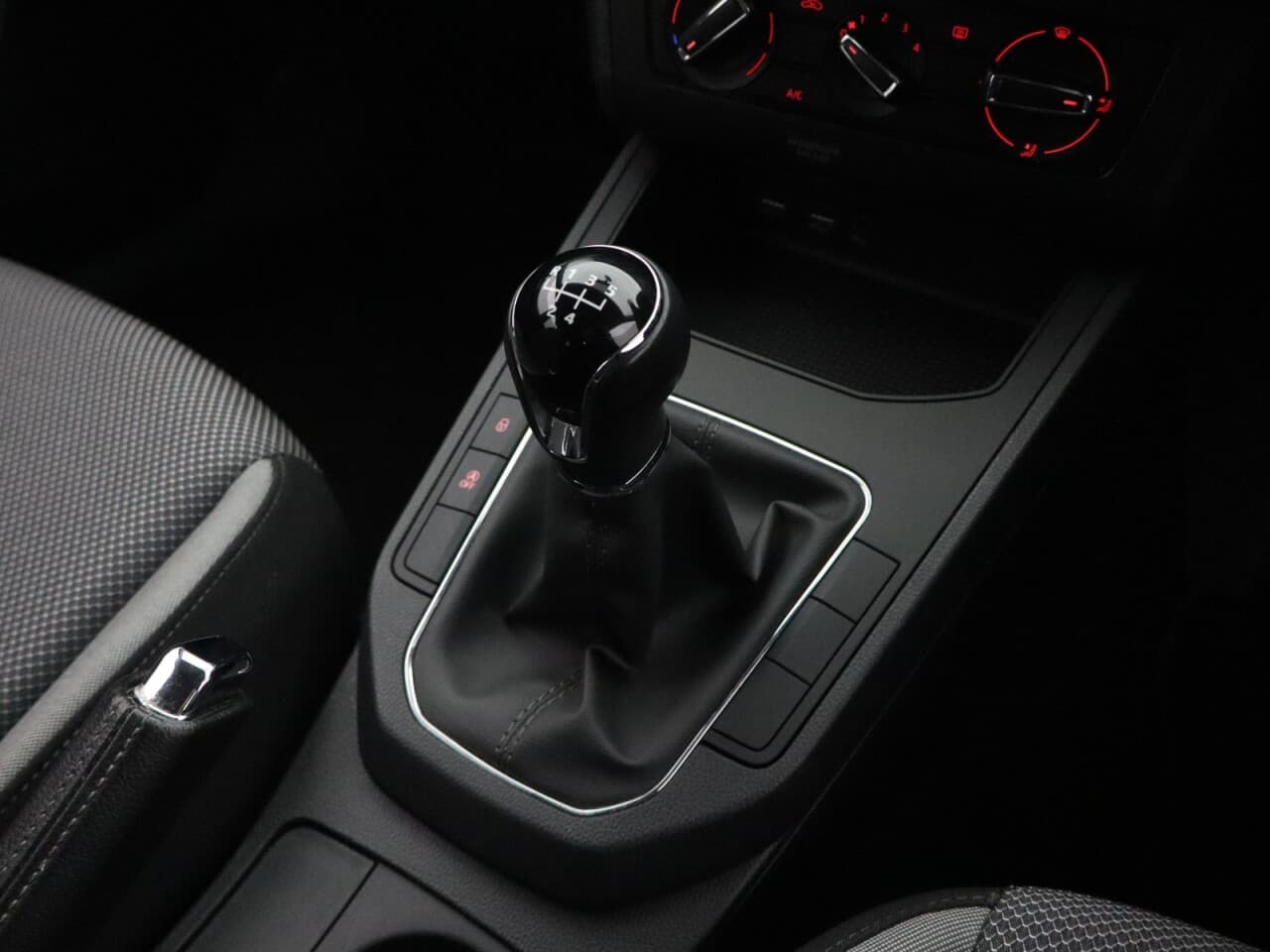 Seat Ibiza 1.0 MPI SE Technology — image 23