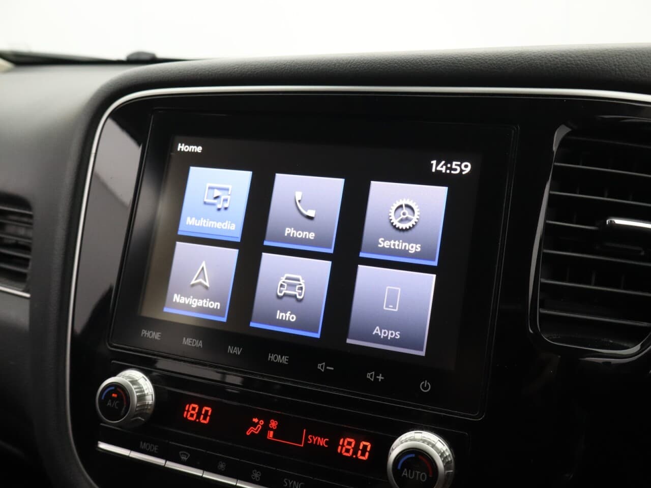 Mitsubishi Outlander 2.0 MIVEC Exceed — image 34