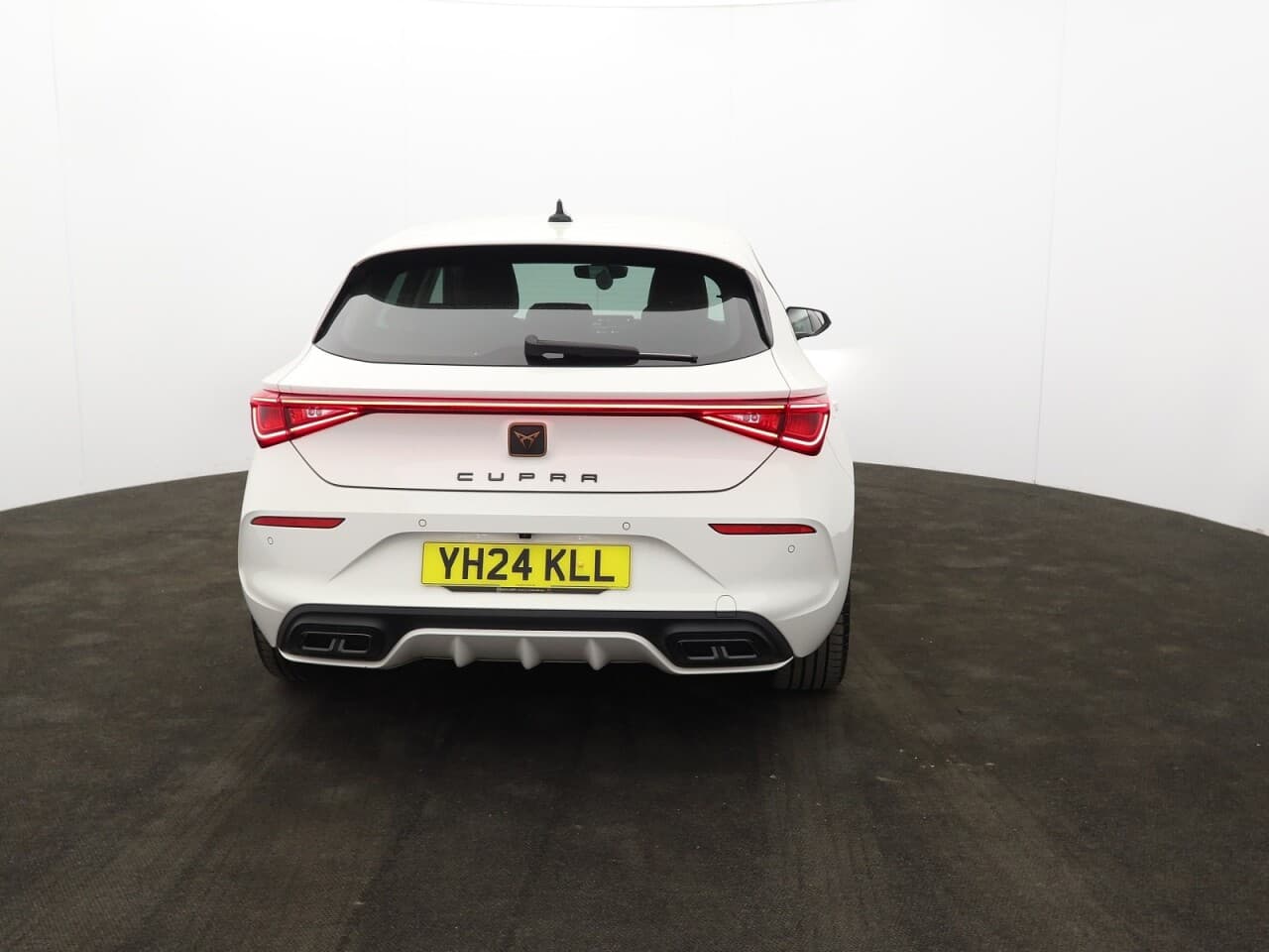 Cupra Leon 1.5 TSI V1 — image 9