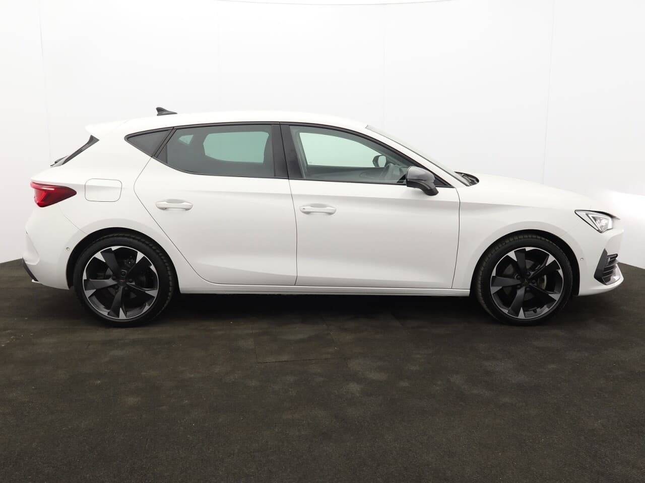 Cupra Leon 1.5 TSI V1 — image 11