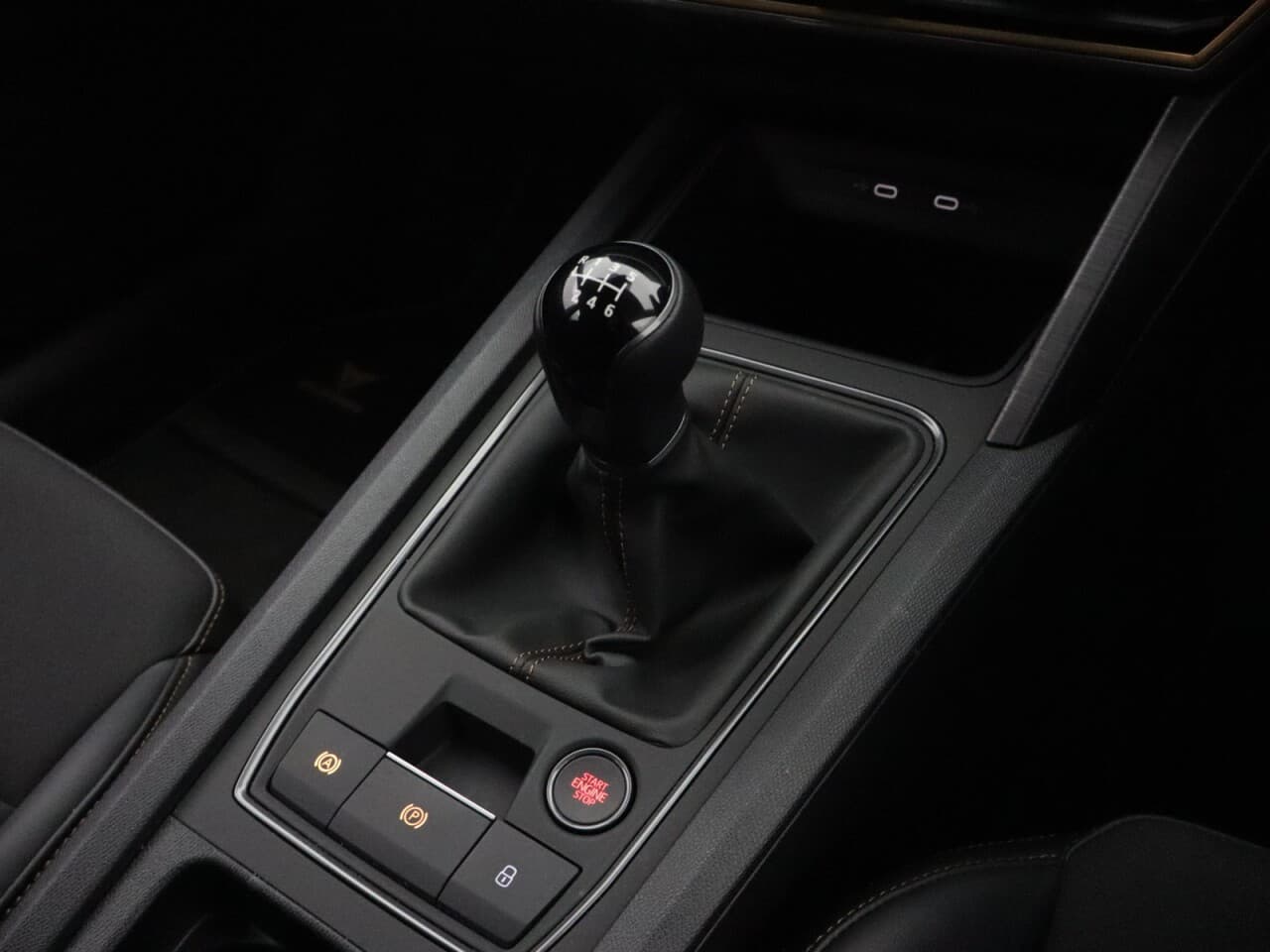 Cupra Leon 1.5 TSI V1 — image 23
