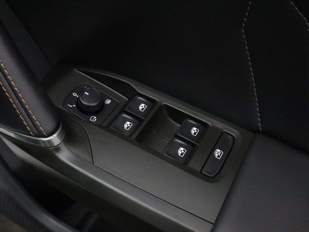 Cupra Leon 1.5 TSI V1 — image 49