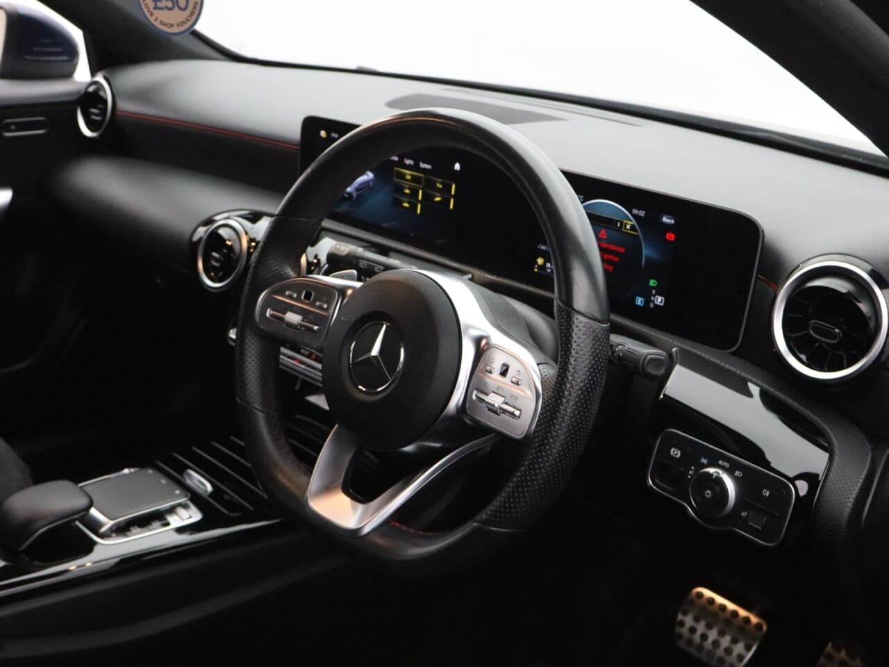Mercedes-Benz A Class 1.5 A180d AMG Line (Executive) — image 13