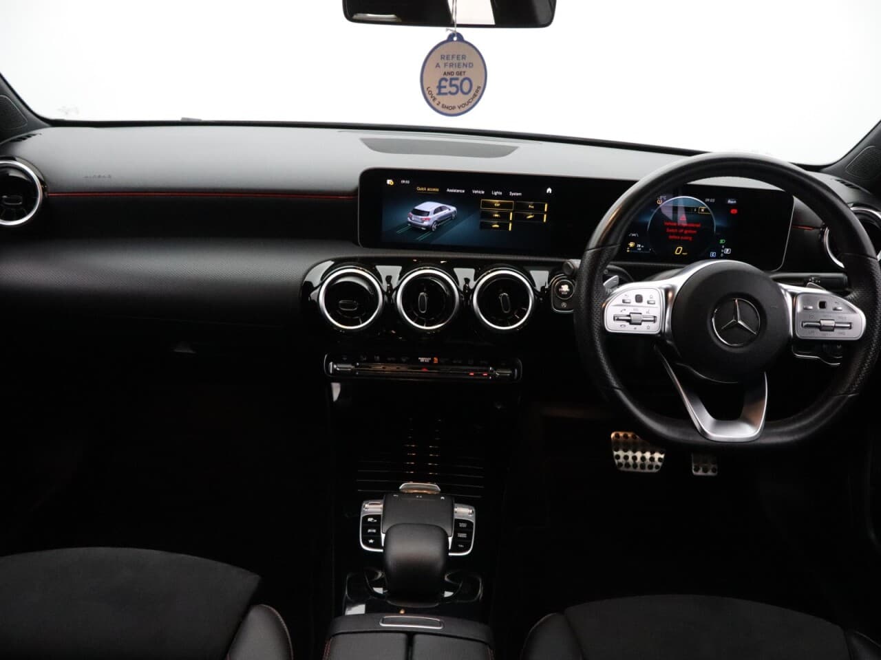 Mercedes-Benz A Class 1.5 A180d AMG Line (Executive) — image 12