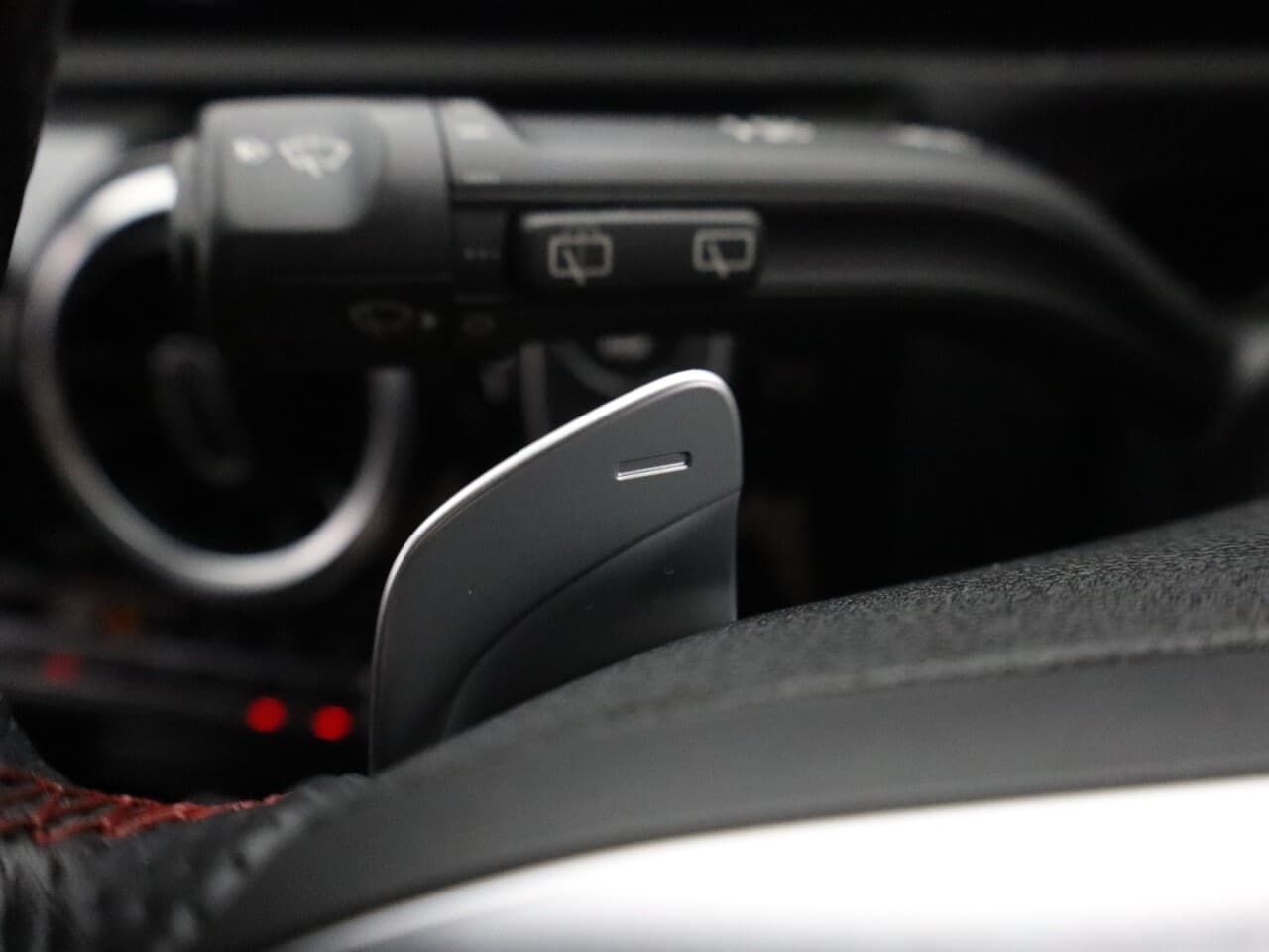 Mercedes-Benz A Class 1.5 A180d AMG Line (Executive) — image 36